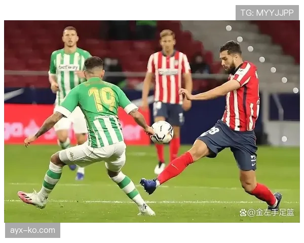 西甲联赛本轮焦点对决即将上演，强队碰撞引发球迷高度关注