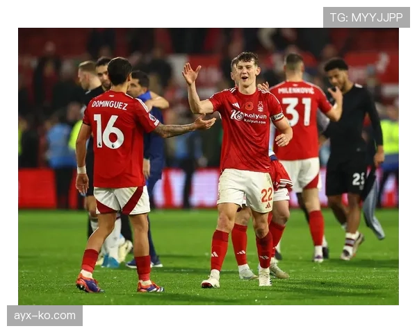 史蒂夫·库珀率诺丁汉森林重返英超，开启荣耀新篇章